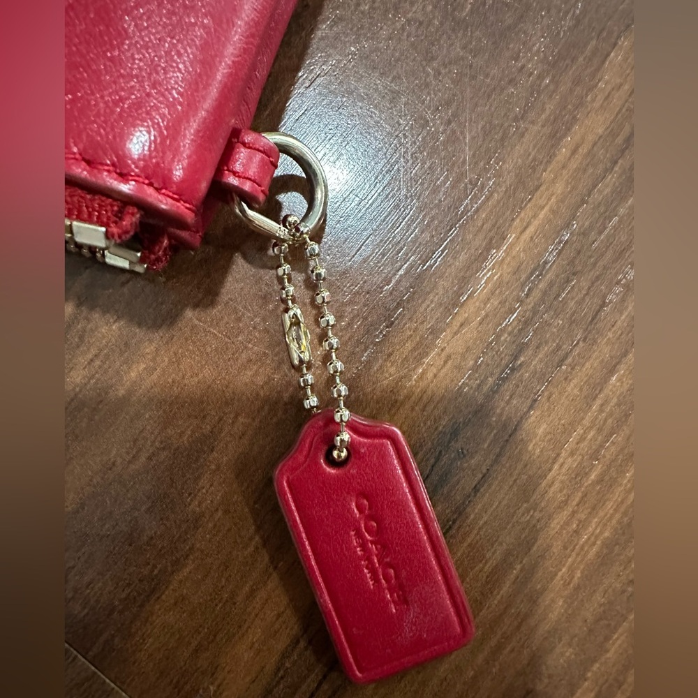 COACH Double Zip wallet clutch Red Currant color - Picture 4 of 10